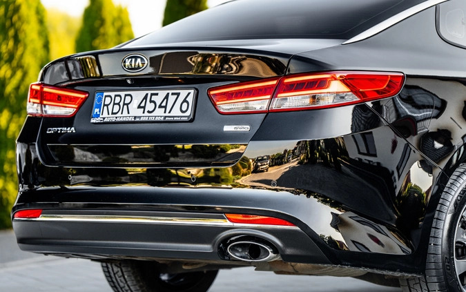 Kia Optima cena 58900 przebieg: 199600, rok produkcji 2016 z Brzozów małe 742